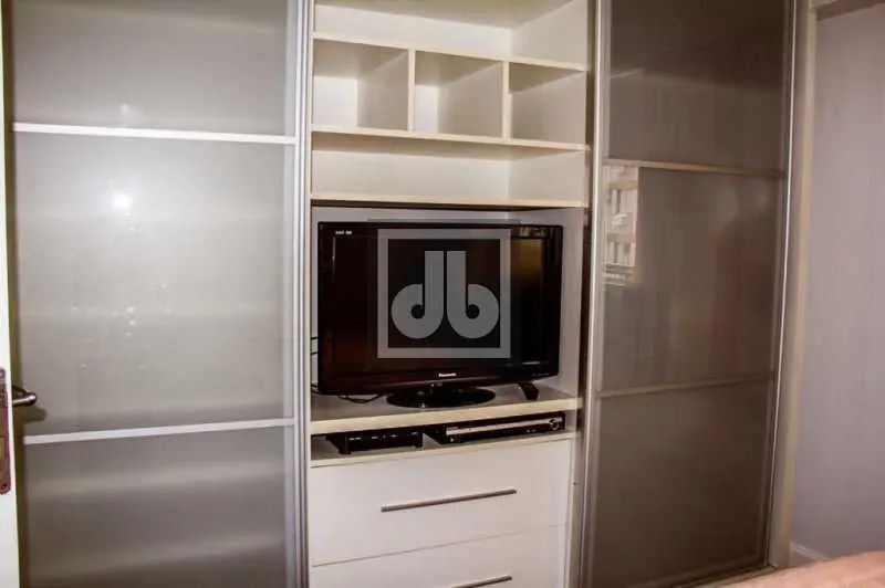 Lagoa - prédio novo - linda cobertura - toda decorada - 200 m2 - Reformadíssima - Piscina  - Foto 15