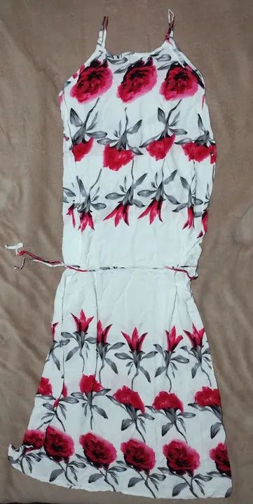Vestido longo florido de alça  - Foto 2
