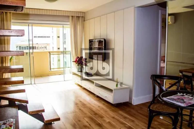 Lagoa - prédio novo - linda cobertura - toda decorada - 200 m2 - Reformadíssima - Piscina  - Foto 12