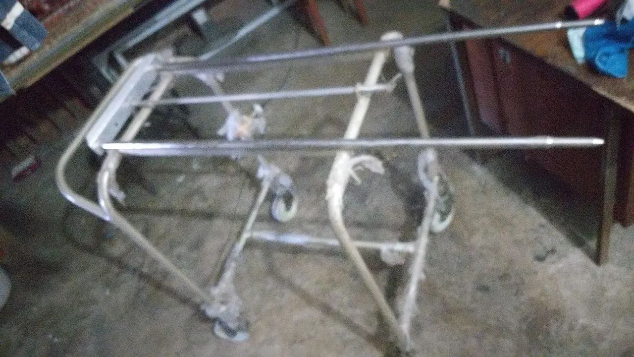 Carro com 4 rodas  - Foto 2