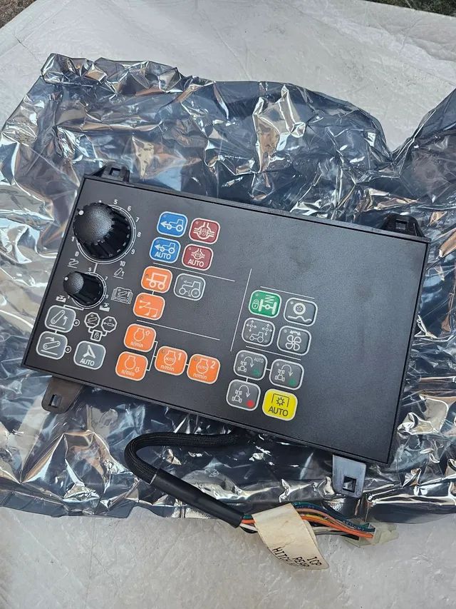 Trator case puma magnum maxxum painel controle ECU central  nova original