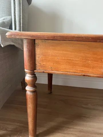 Mesa de madeira maciça antiga Maravilhosa  - Foto 4