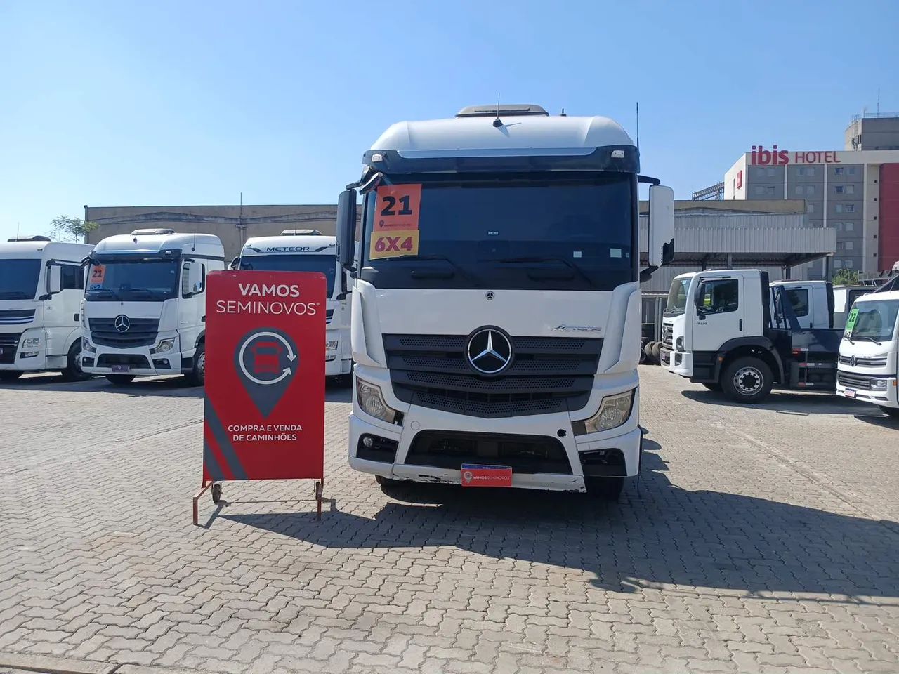 Mercedes-Benz Actros 2651  6X4 2021/2021 - Foto 2