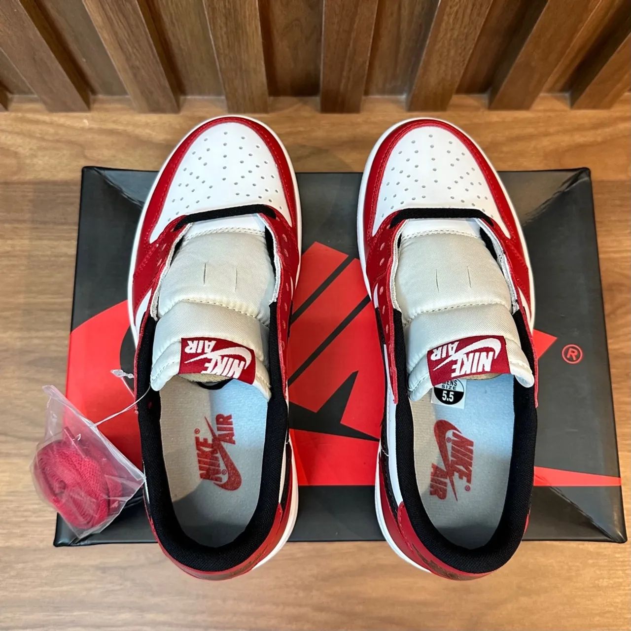 Air Jordan 1 Low Retro Chicago 36 - Foto 6