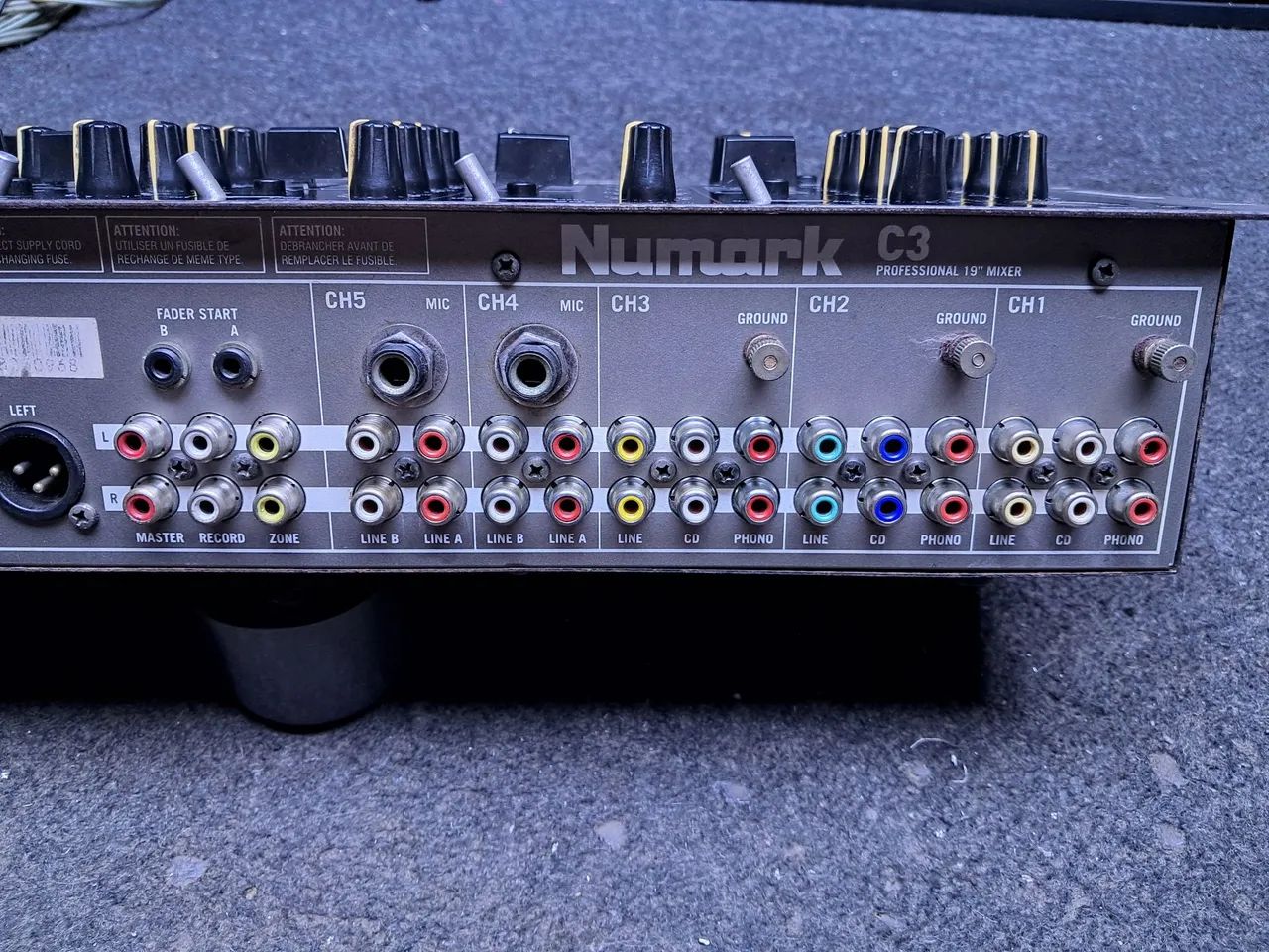 Mesa de Som Numark C3 - Profissional 19' - Foto 3