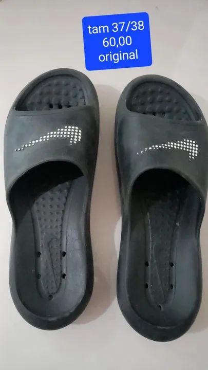 Chinelo Slide Preto com Detalhes - Foto 2