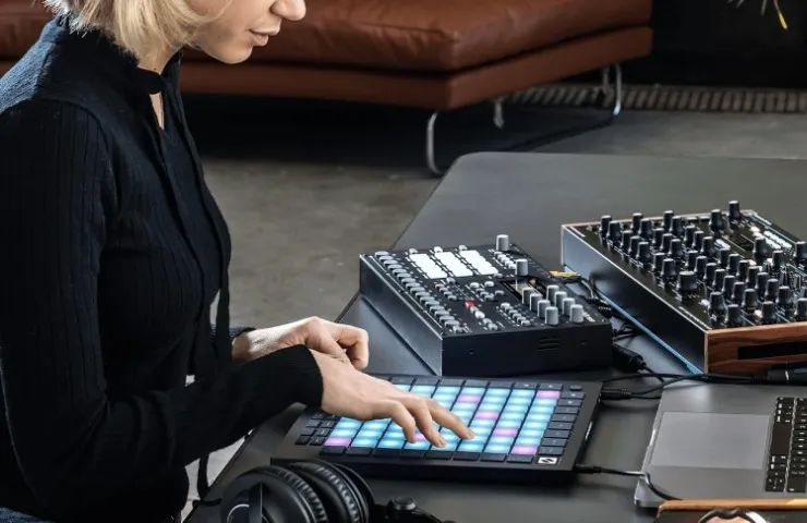 Novation Launchpad Pro Mk3 - Instrumentos musicais - São Joaquim