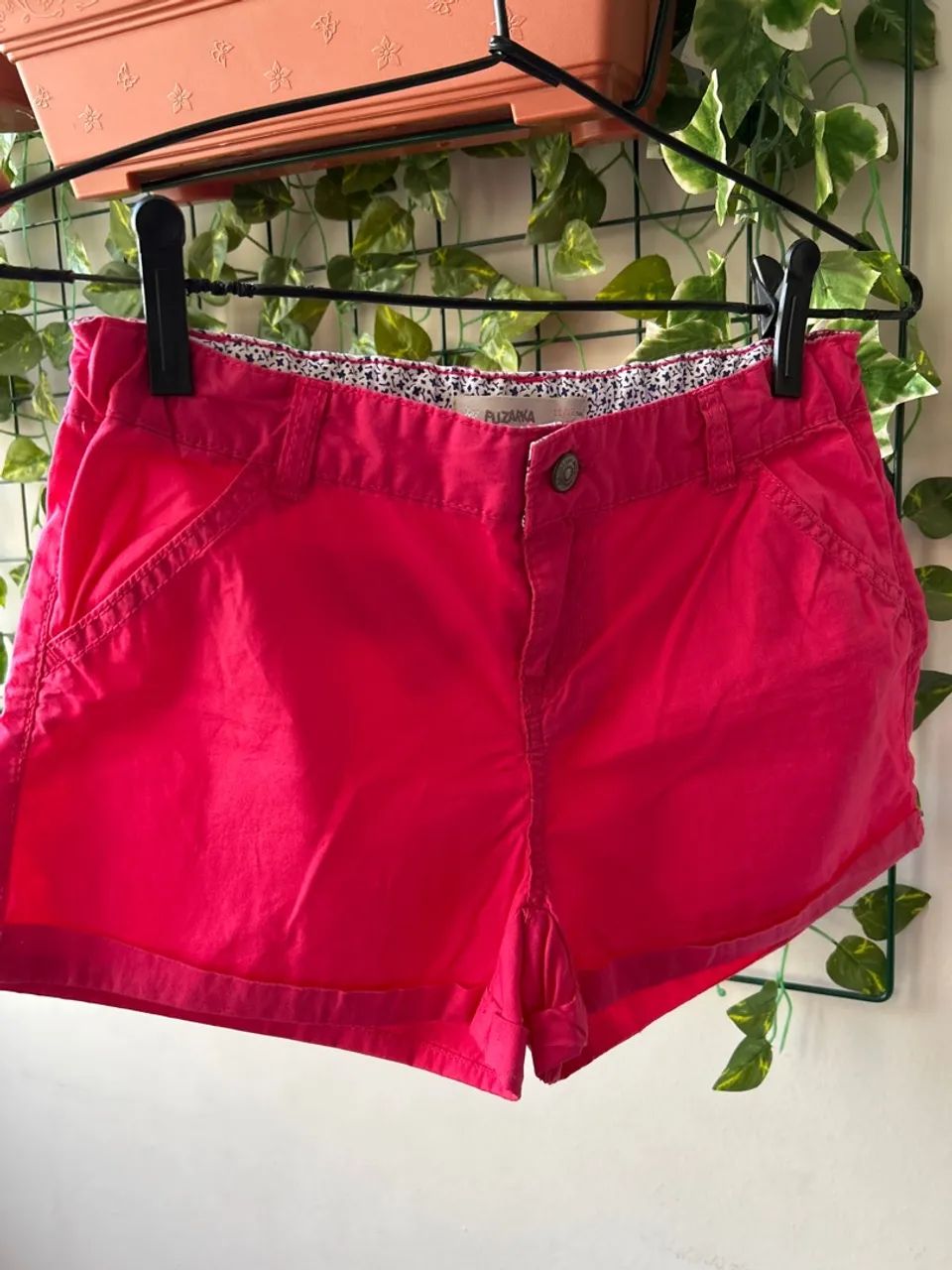 Short jeans, amarelo e rosa Renner tam 12 R$ 25,00 cada - Foto 5