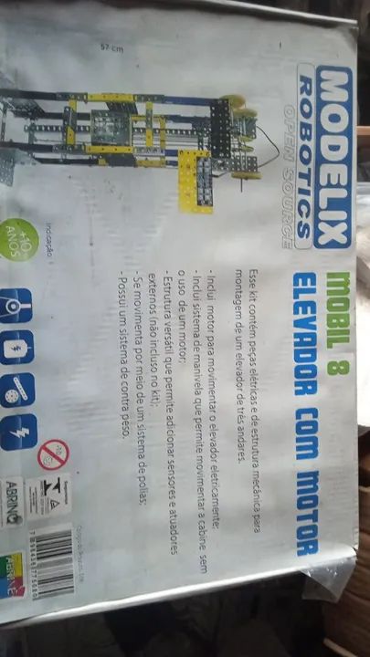 Brinquedo Educacional - Elevador cMotor. LEGOS LOTE QUEIMA ESTOQUE HJ