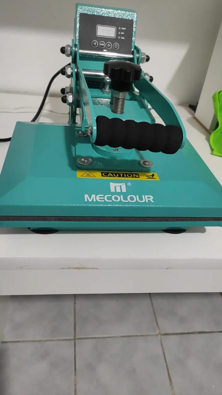 Prensa plana mercolour 30x23 usada para testes apenas, na garantia