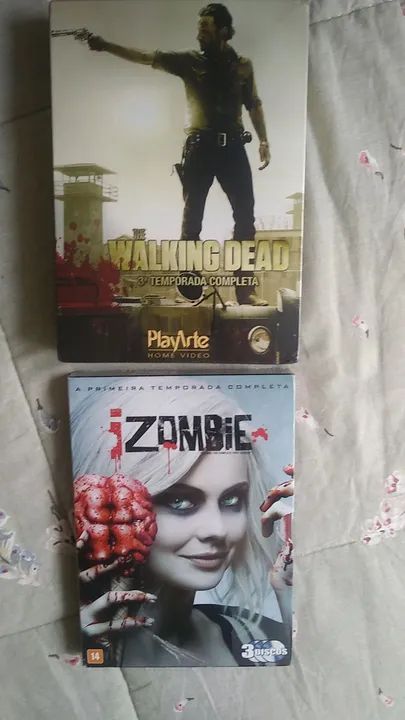 Box dvd Two and a Half Men / Friends / Walking dead...... - Foto 3