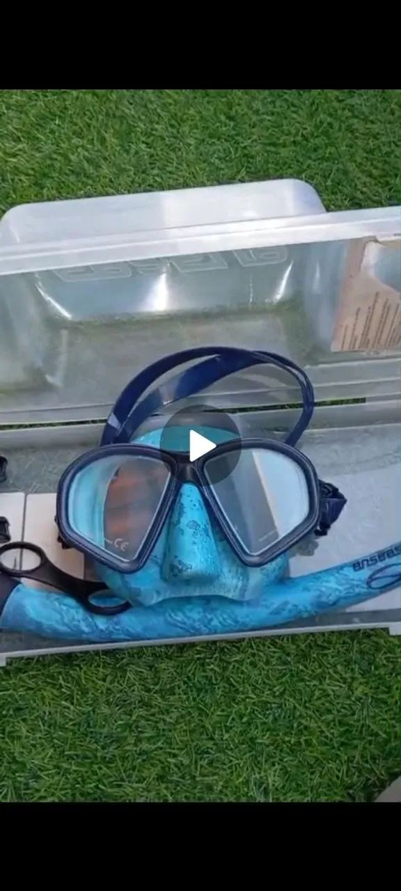 Vendo roupa de mergulhpo camuflada, 5mm. L