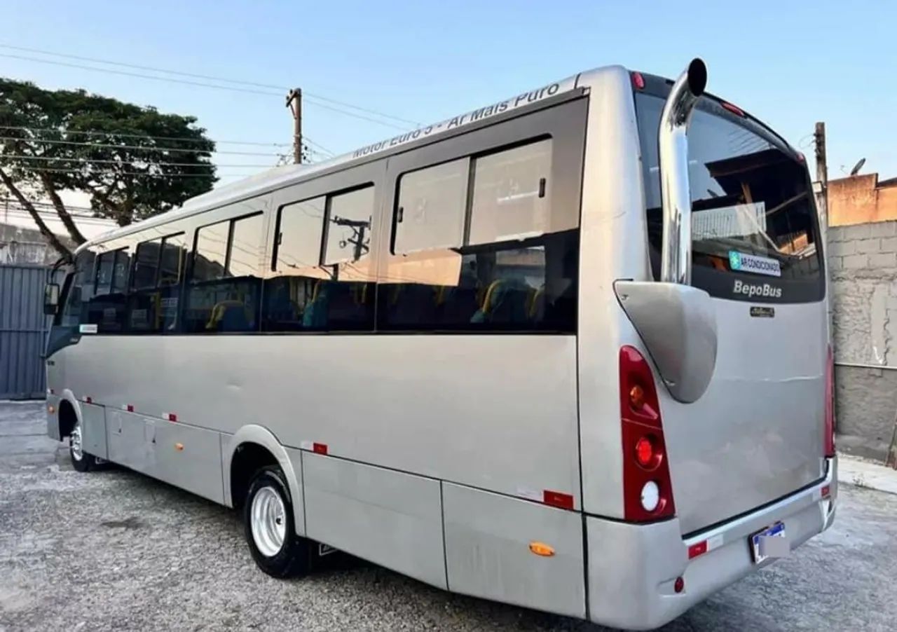 FEIRÃO DOS MICRO-ÔNIBUS - Foto 2