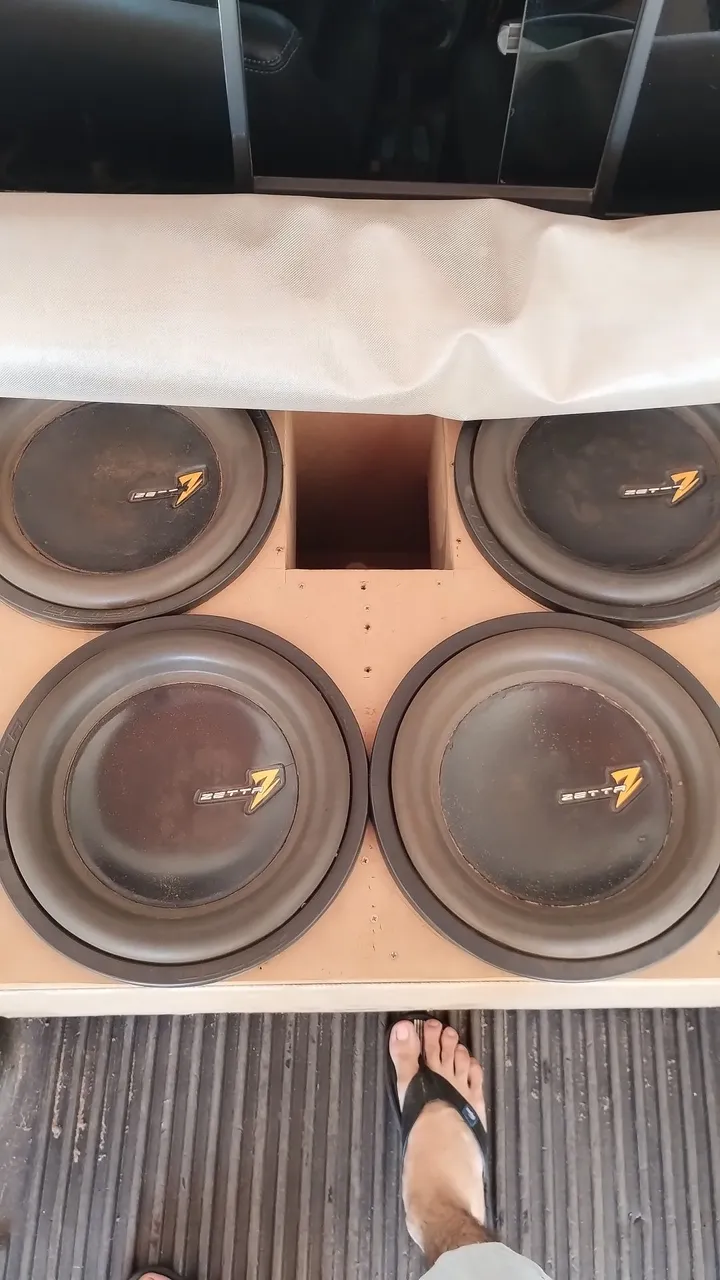 Vendo ou troco por pioneer de 1000