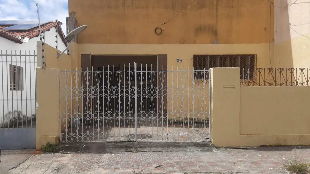 Imóvel para aluguel com 250 metros quadrados com 3 quartos em Barro Vermelho - Natal - RN