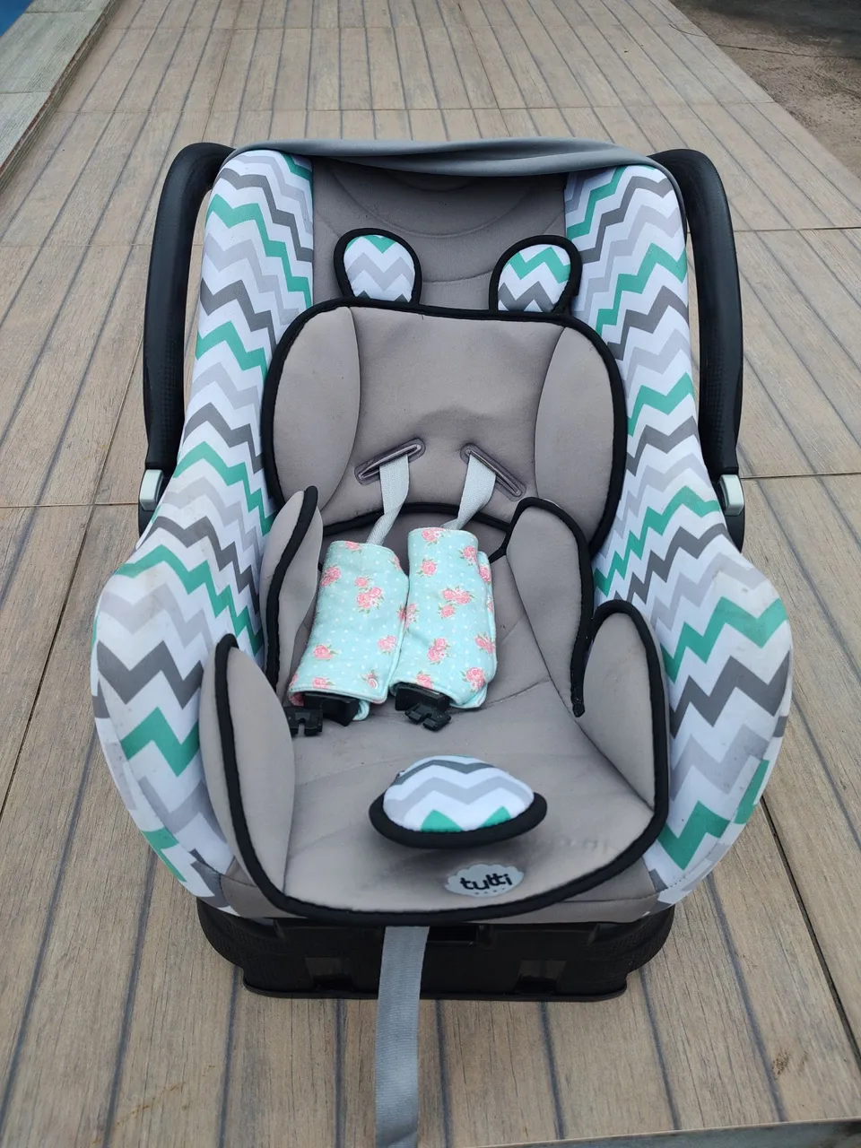 Cadeirinha de Bebê Conforto Tutti - Verde e Cinza
