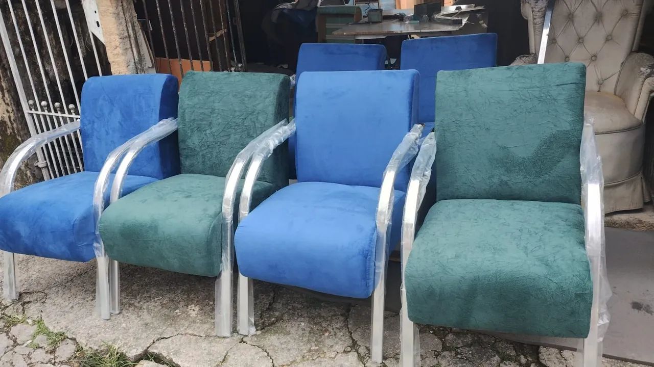 Poltrona nova só 220 reais  - Foto 3