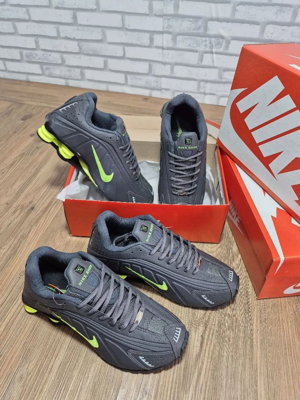 Tênis Nike Shox R4 Confortável-Masculino Calçados Jardim