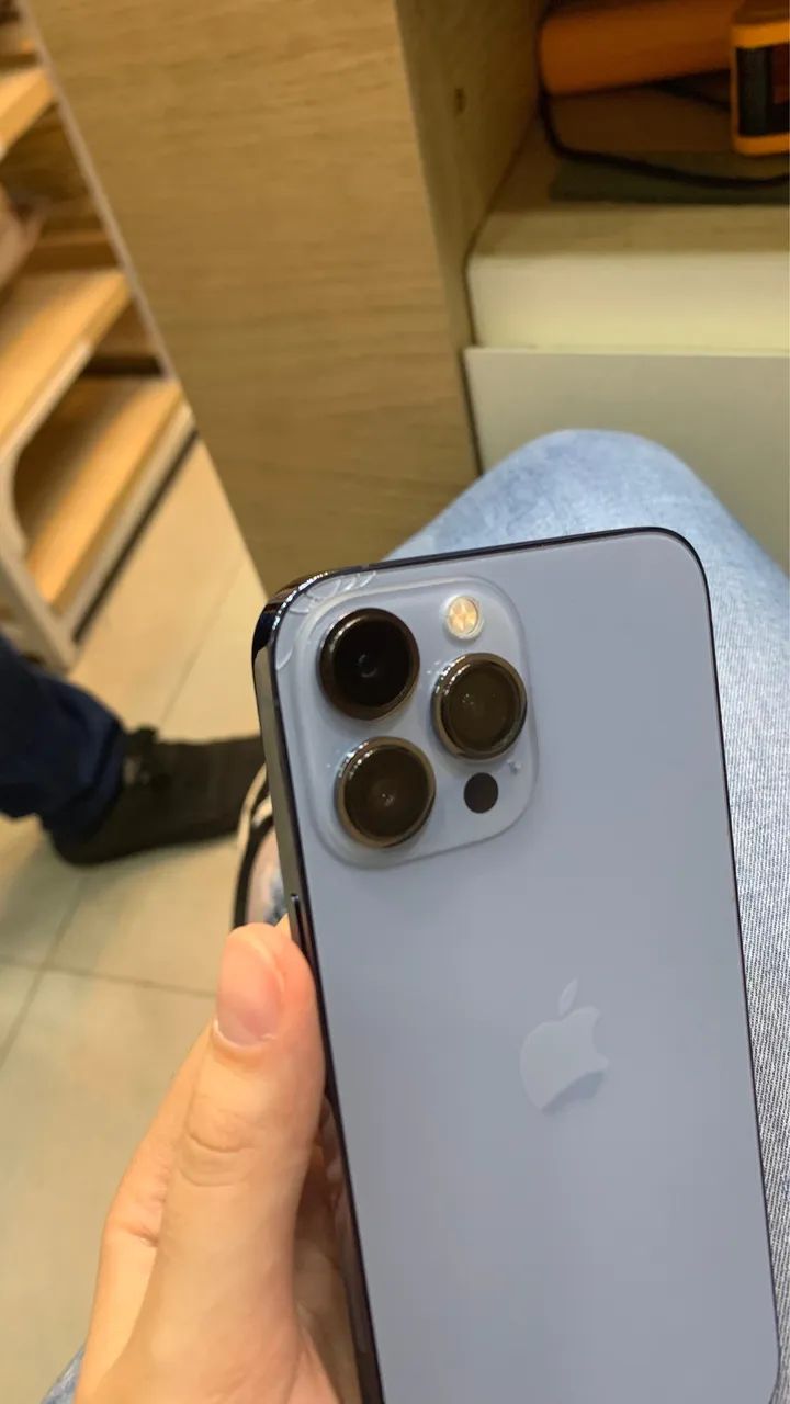 iPhone 13 Pro Max 128gb - Celulares e Smartphones - Canadá