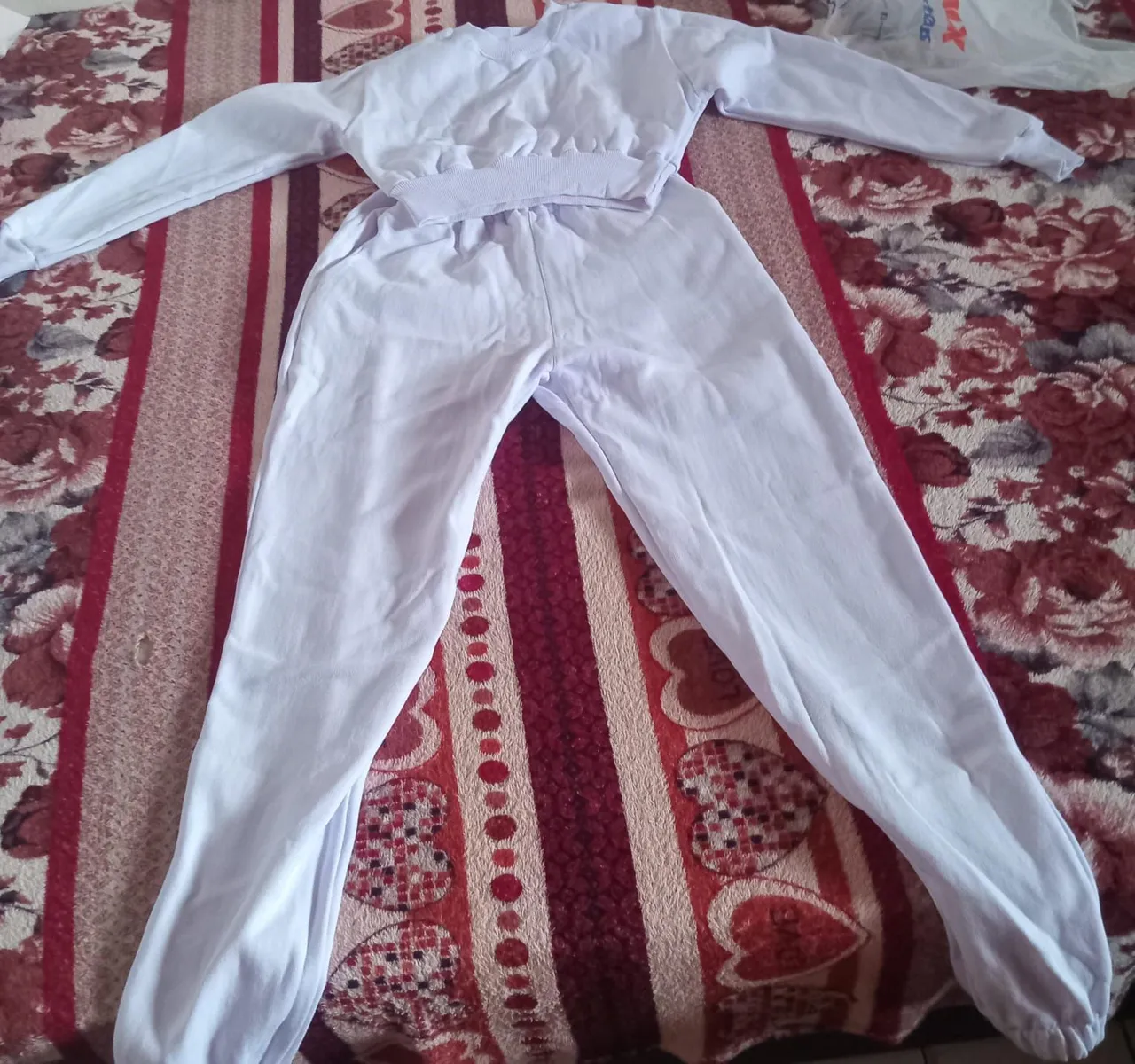 Lindo Conjunto Cropped Branco Feminino Shein
