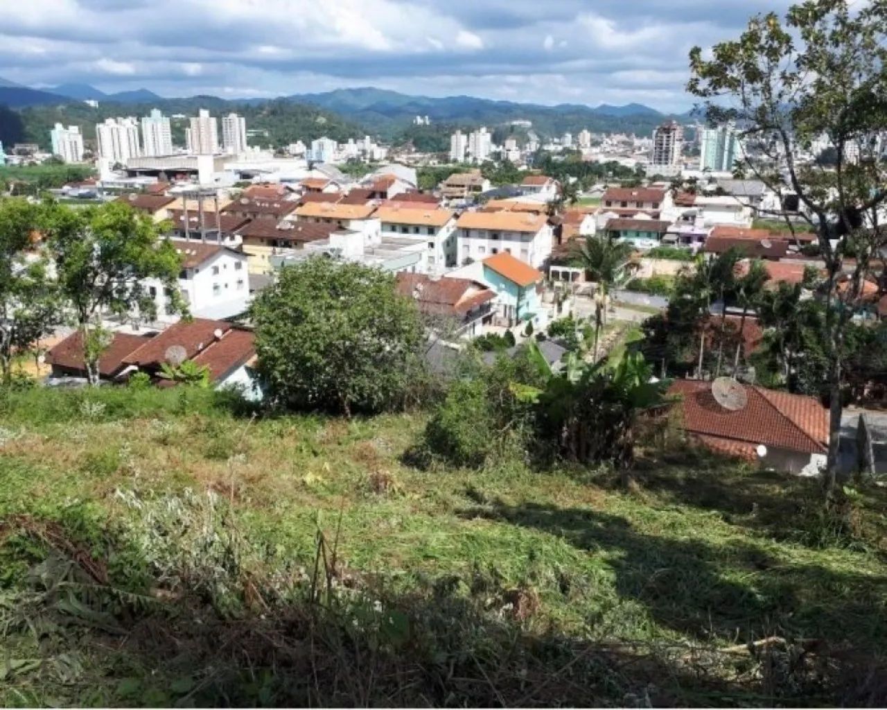 Terreno à venda em Brusque-SC, bairro Steffen, com 494m² de área! Aproveite essa oportunid