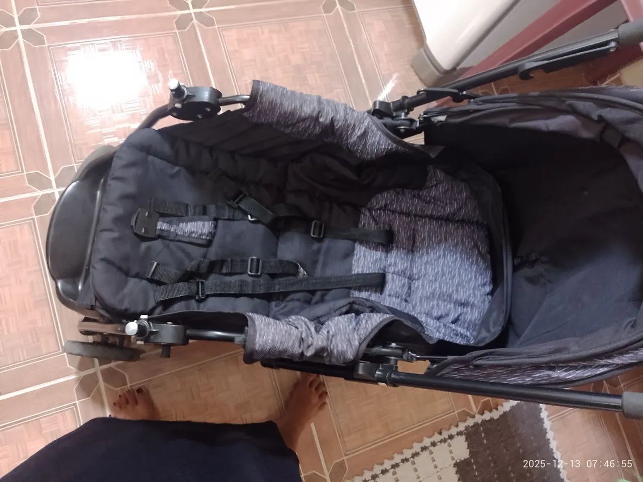 Vendo carinho de bebê 