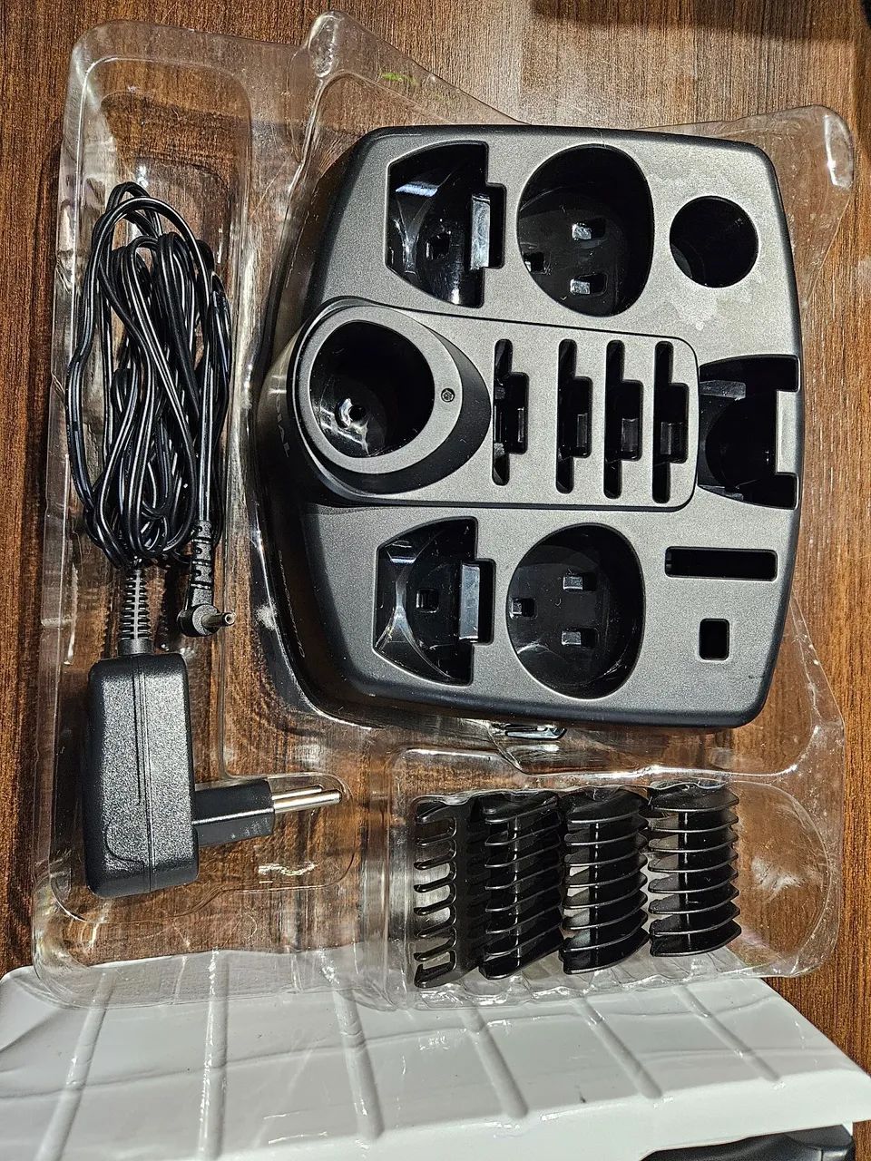 Aparador de pelos Mondial BG-03 Super Groom 10 em 1 - Foto 3