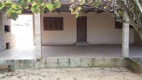 Casa para temporada em praia tranquila