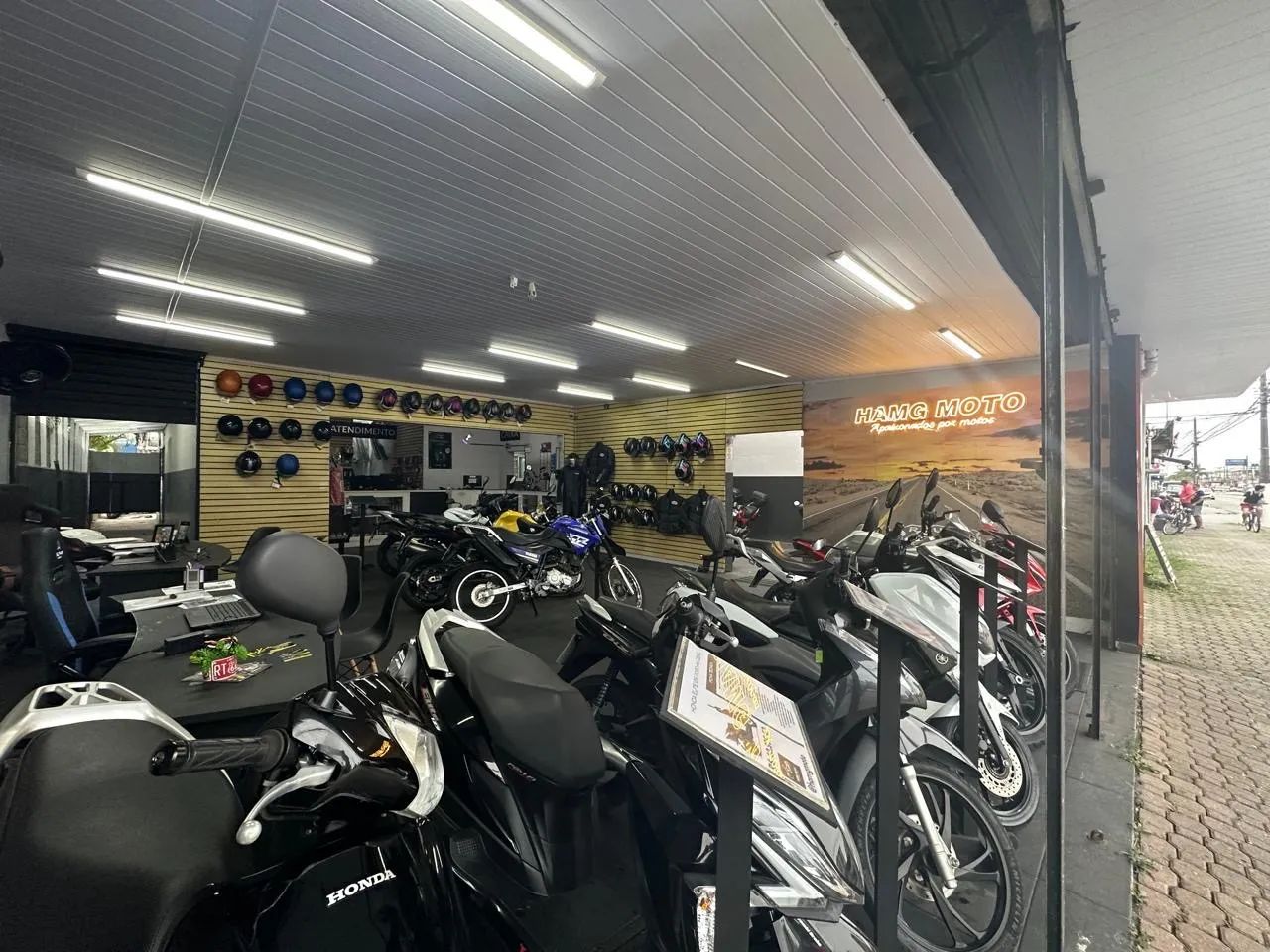 Passo ponto! Loja de motos