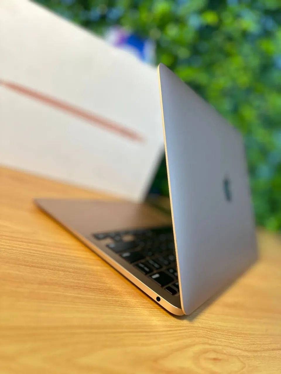 MacBook Air 2020 A2337 M1 8GB RAM 256GB SSD Rose gold Tela: 13.3