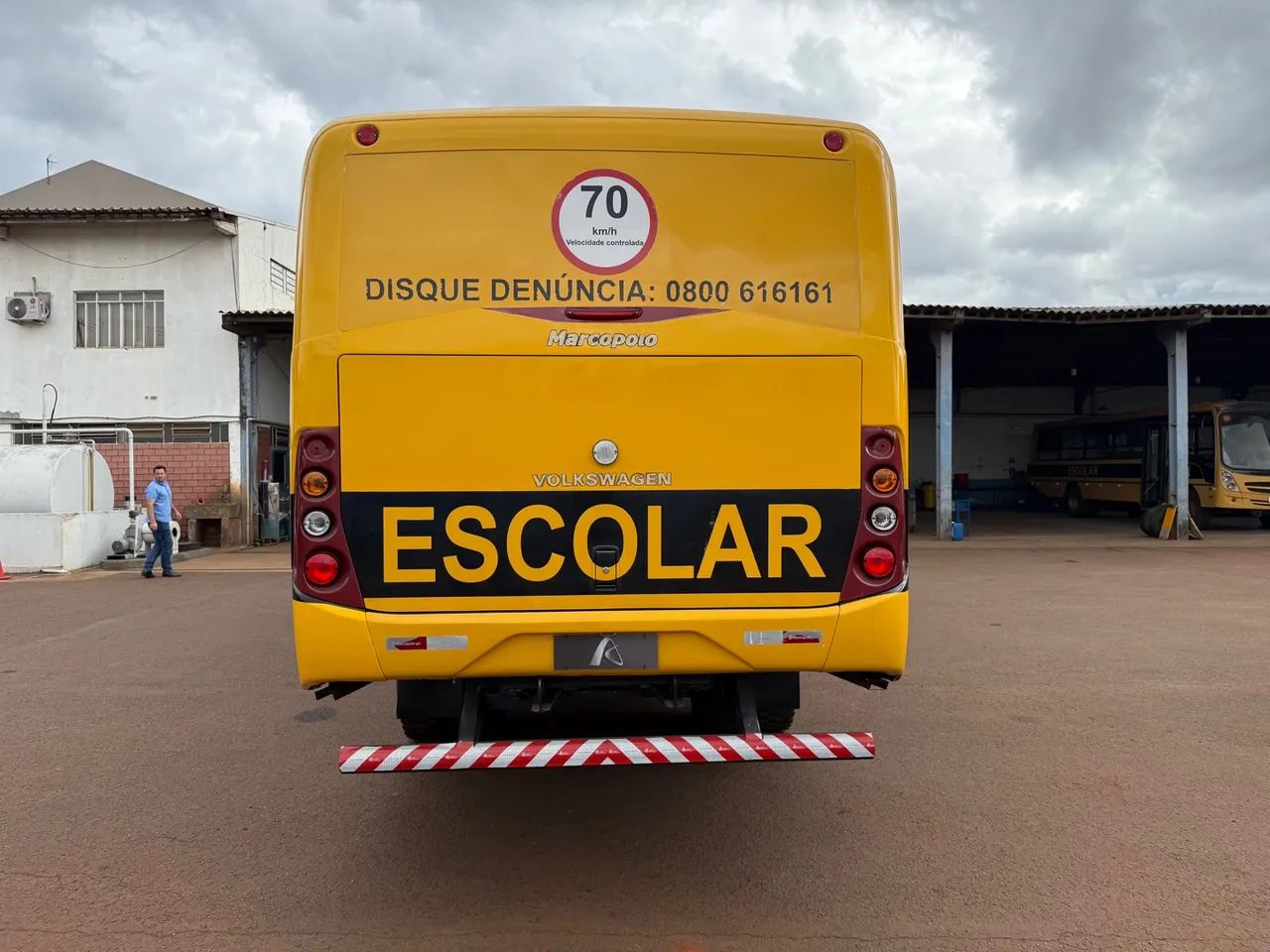 Ônibus Escolar Marcopolo modelo senior mídi ano 2012/2012 48L em cascavel,PR - Foto 3