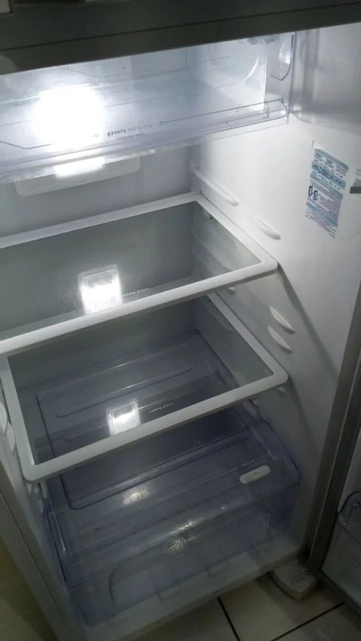 Geladeira Electrolux Frost Free duplex  - Foto 6