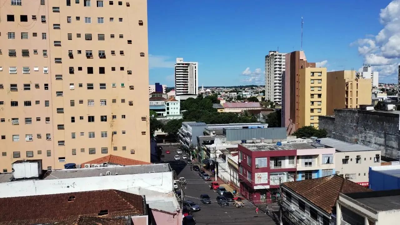 Alugo Sala no Edifício RIO MADEIRA no CENTRO# na Rui Barbosa 5º andar com elevador(92) 992 - Foto 4