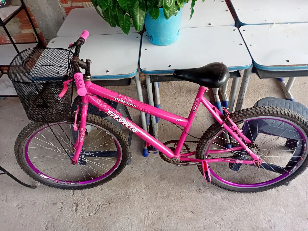 ? Vendo Bicicleta Média Rosa em itabuna? <br>