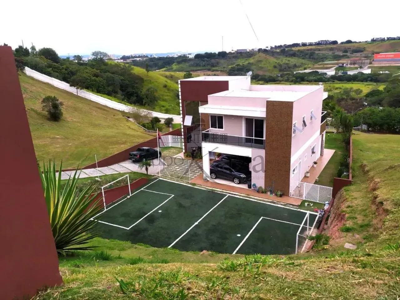Magnífico Sobrado em Condomínio - Jacareí - Residencial Mirante do Vale - 350m² - 3 Suítes - Foto 2