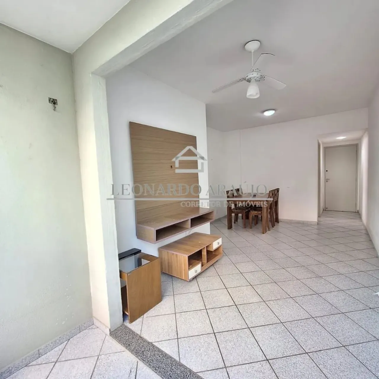 INVESTIMENTO !!! APTO 03QTS COM SUÍTE E VARANDA EM JARDIM CAMBURI - VITÓRIA ES.