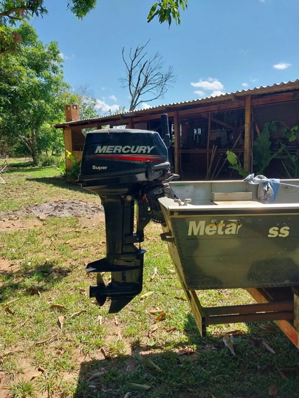 Kit barco pesca e lazer, barco alumínio Metalglass, 5,5 M, Motor Mercury Super 15/18. - Foto 3