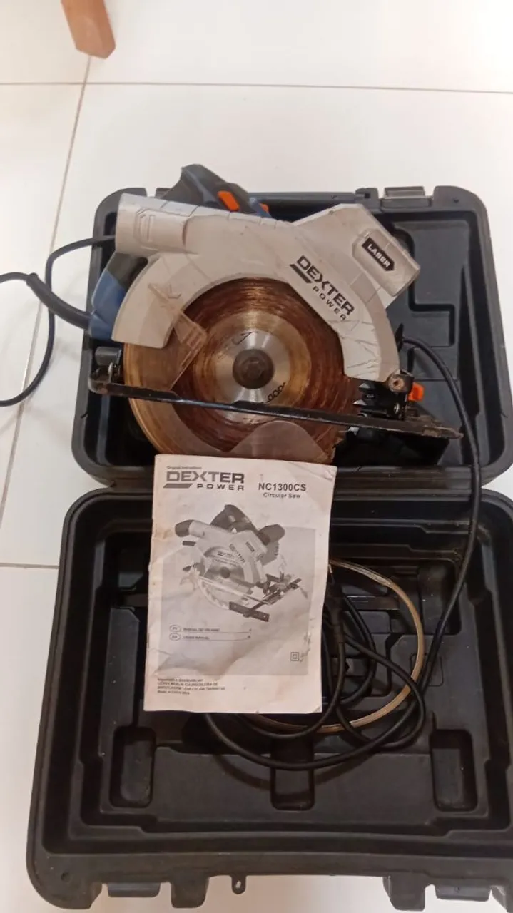 Serra circular Saw Laser 1300w R$ 350,00