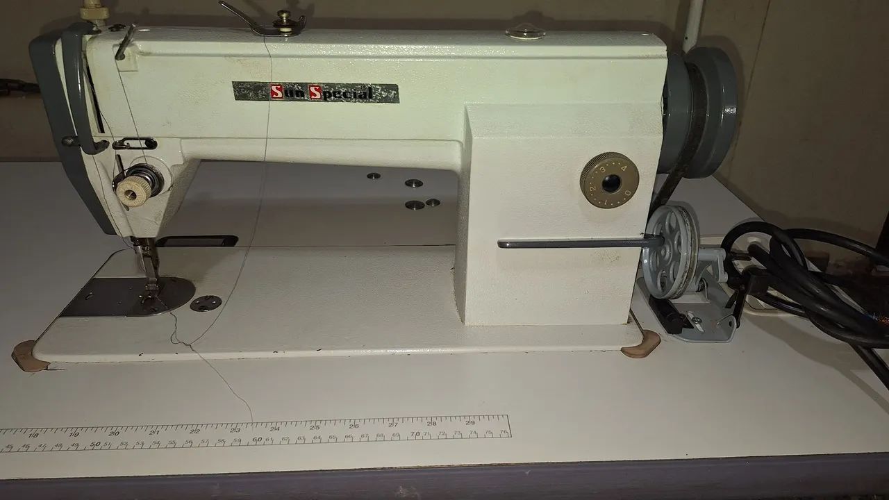 Máquina de Costura Industrial - Foto 3