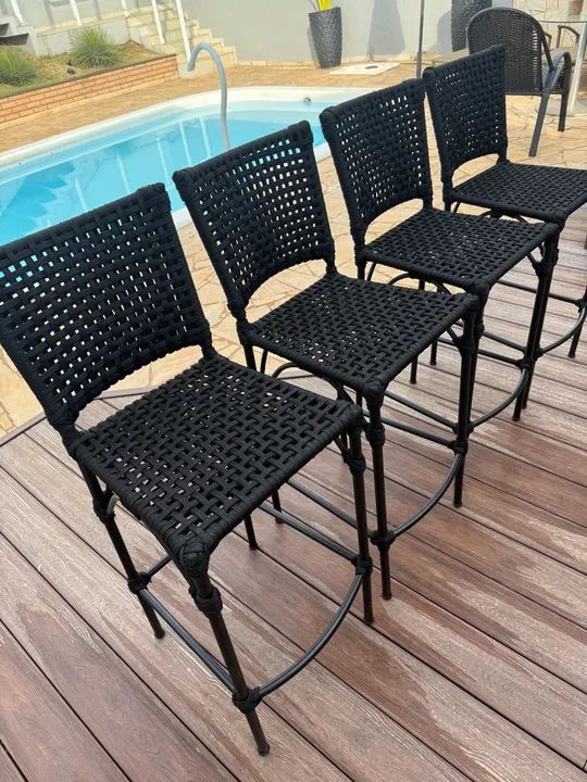 Banquetas em alumínio revestimento em corda nautica 420 cada