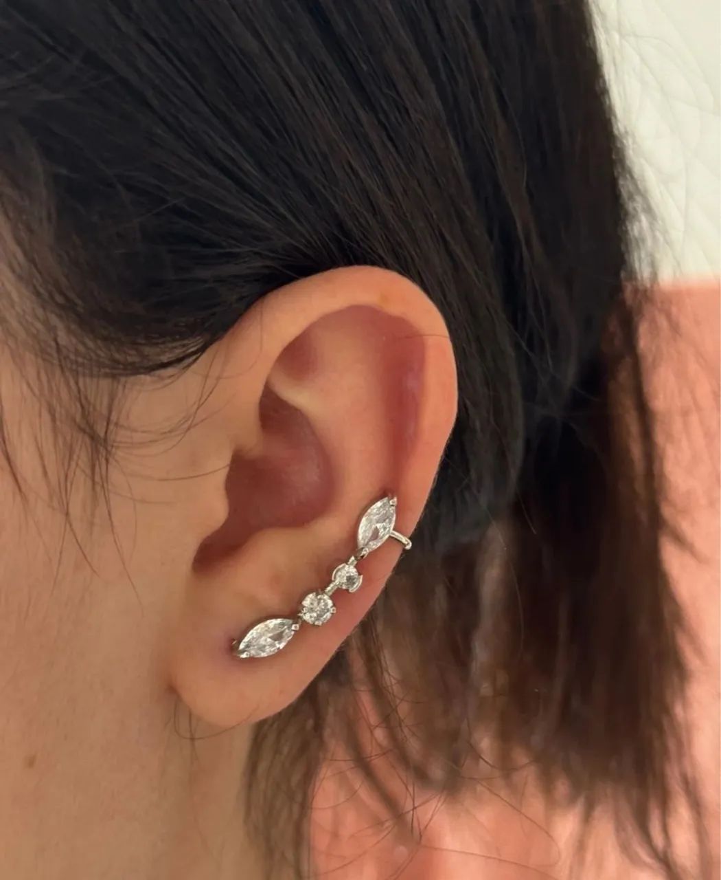 Ear Cuff em prata 925 com zirconias naturais 