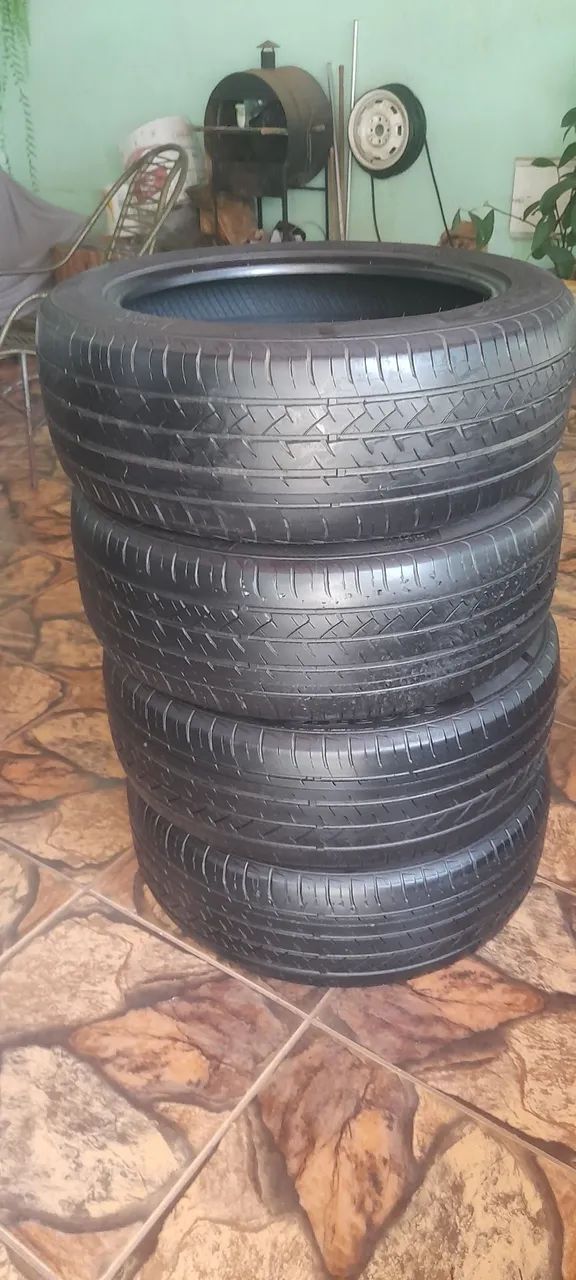 VENDO PNEUS ARO 19 235/50 ZR19 103 W XL EM BOM ESTADO. - Foto 3