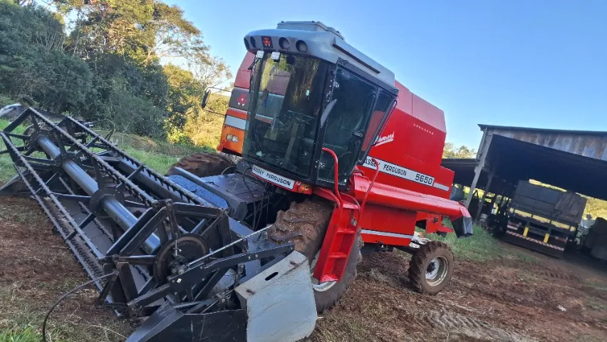 Massey Ferguson 5650 Advanced