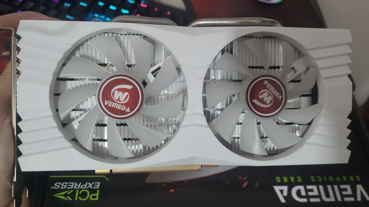 Rx 580 8gb White Rgb *DEFEITO*