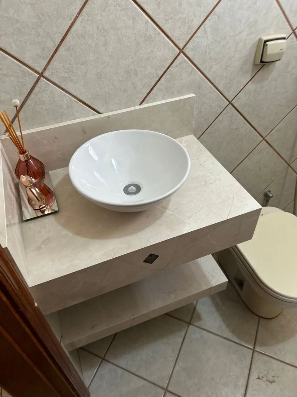 Lavatório porcelanato - Foto 2