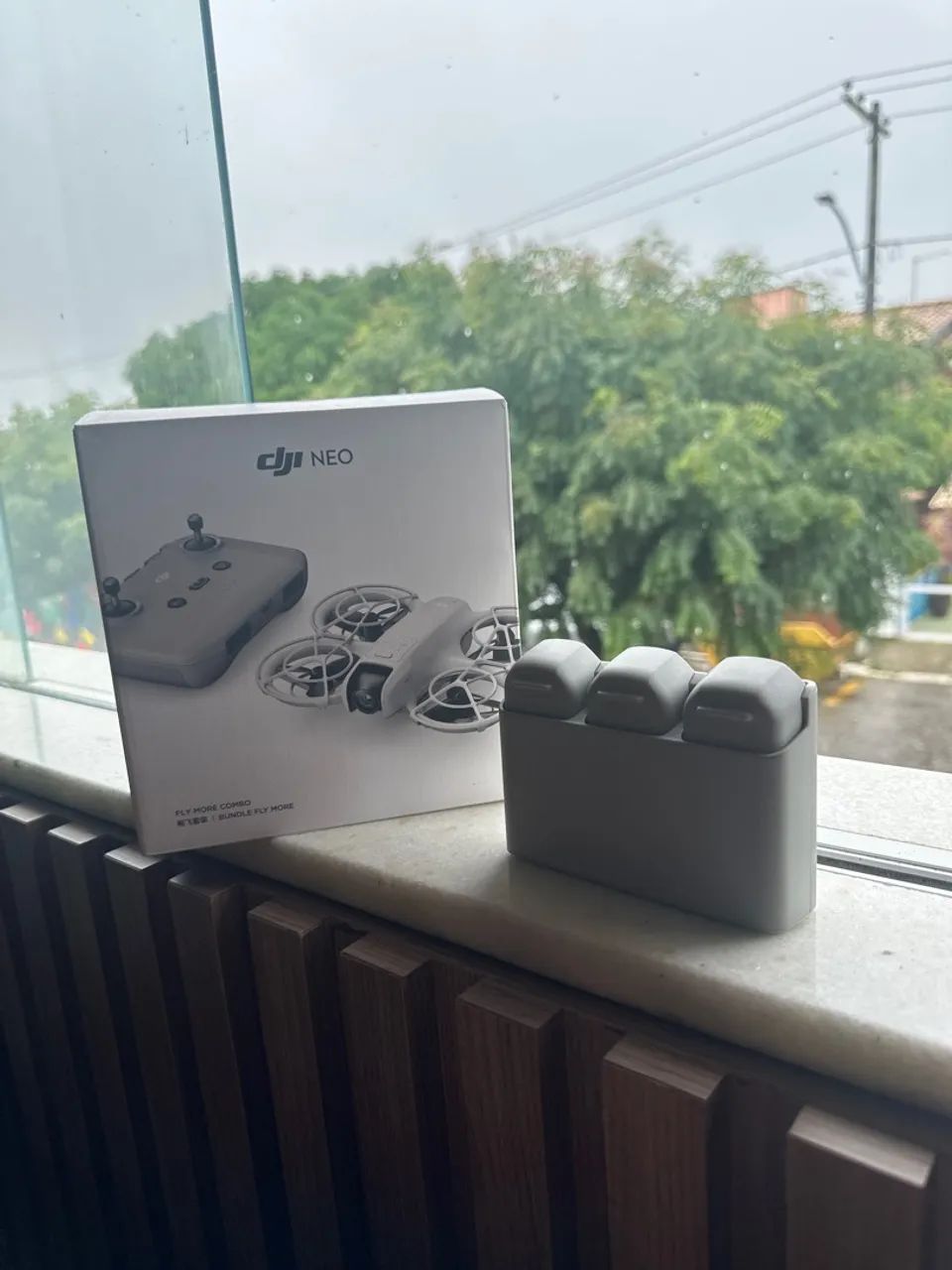 Drone Dji Neo flymore combo, com RC, 3 Baterias com garantia ainda e nota fiscal