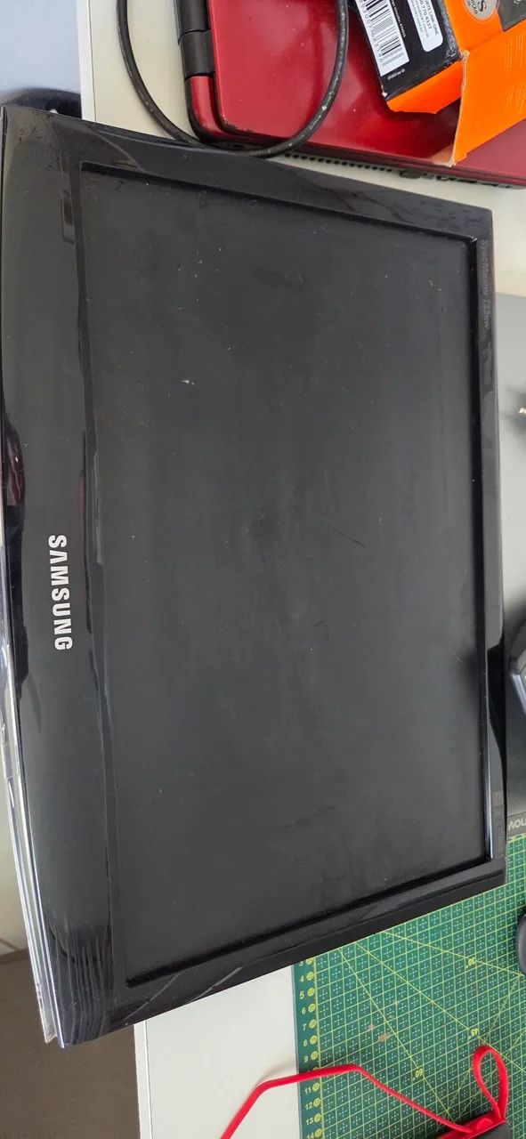 Monitor Samsung- aproveitamento de peças 