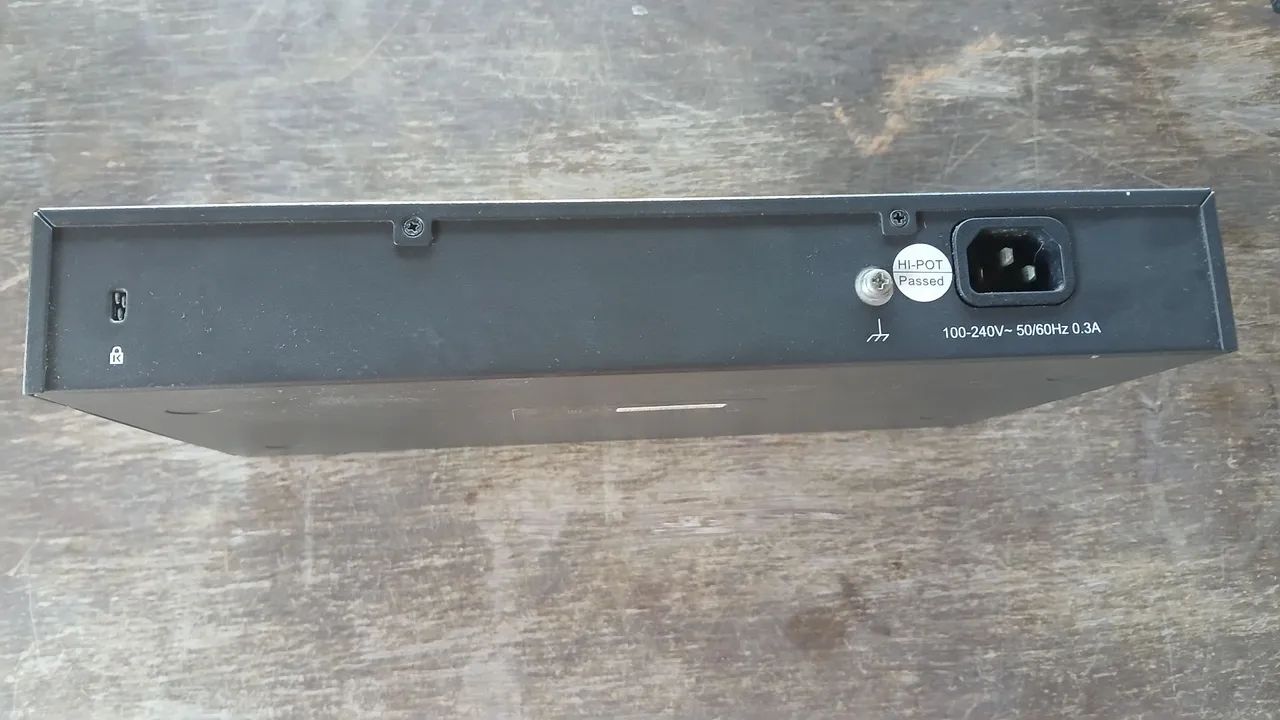 Switch TP-LINK 16 Portas 10/100  - Foto 2