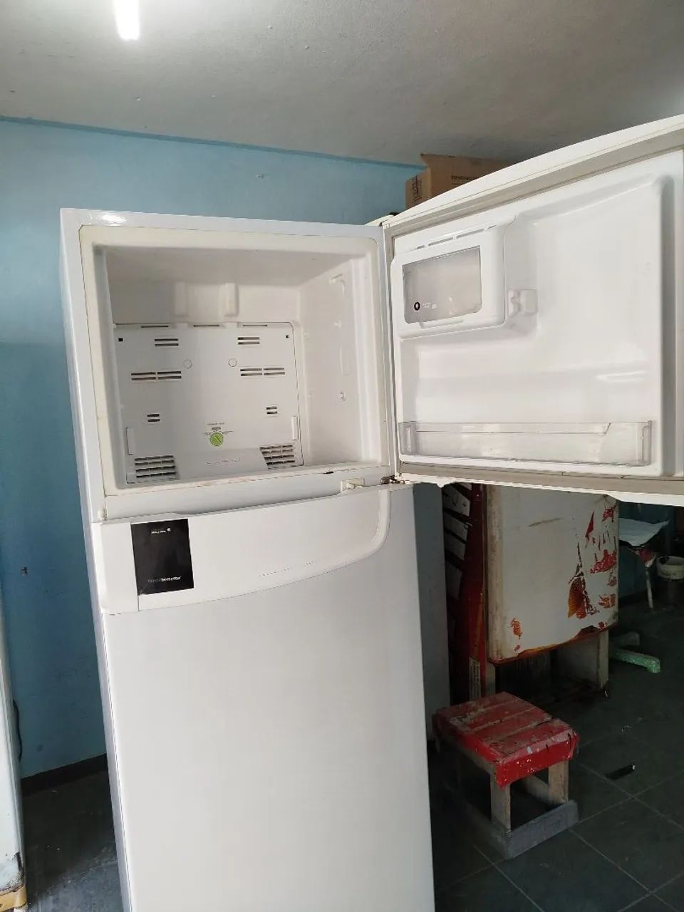 Vendo geladeira fros fazer  - Foto 2