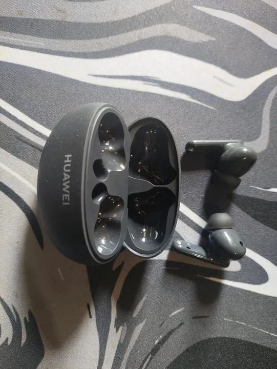 Fone FreeBuds HUAWEI 5i 1 mês de uso - Foto 5
